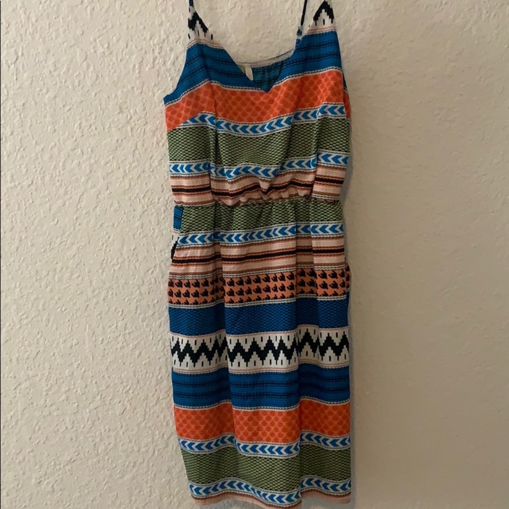 Cute dress!